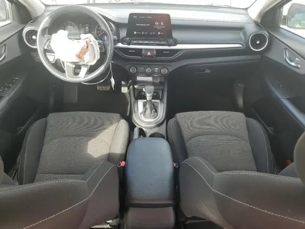 3KPF24AD7NE429325 2022 KIA FORTE - Image 8