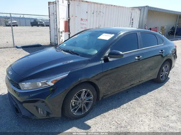 3KPF24AD7NE430698 2022 KIA FORTE - Image 2