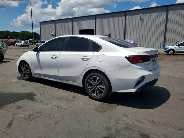 3KPF24AD7NE431043 2022 KIA FORTE - Image 2