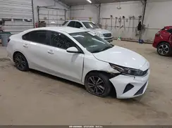 3KPF24AD7NE431866 2022 KIA FORTE