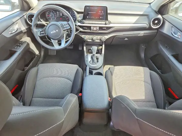 3KPF24AD7NE432788 2022 KIA FORTE - Image 8