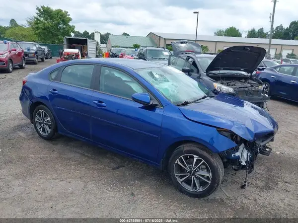 3KPF24AD7NE432905 2022 KIA FORTE - Image 1