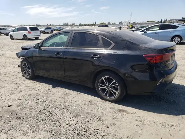 3KPF24AD7NE433617 2022 KIA FORTE - Image 2