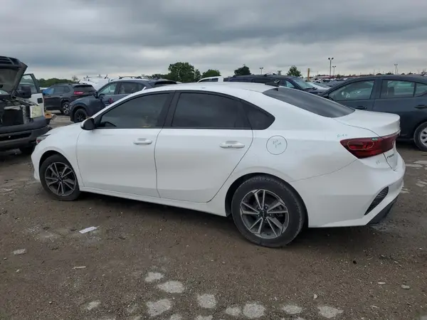 3KPF24AD7NE434265 2022 KIA FORTE - Image 2