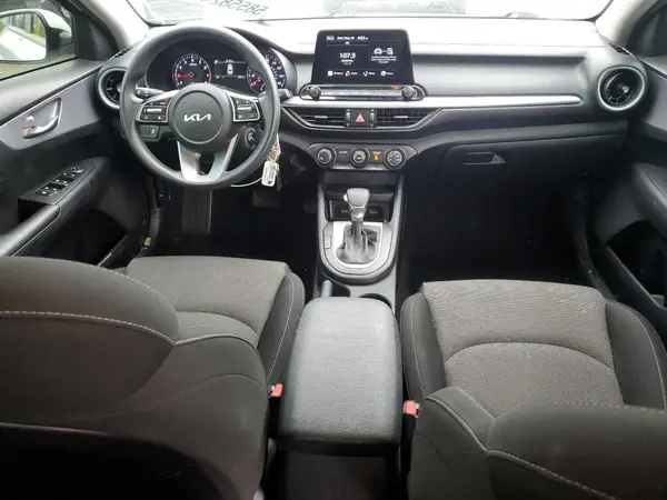 3KPF24AD7NE434265 2022 KIA FORTE - Image 8