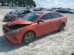 3KPF24AD7NE438574 2018 KIA FORTE