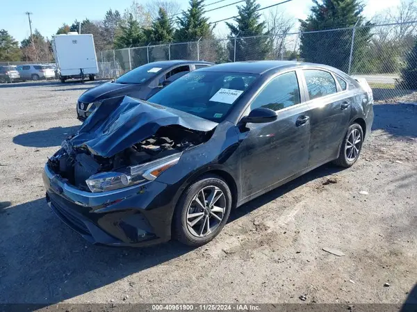 3KPF24AD7NE438977 2022 KIA FORTE - Image 2