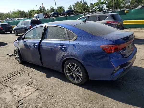 3KPF24AD7NE443872 2022 KIA FORTE - Image 2
