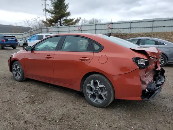 3KPF24AD7NE449560 2022 KIA FORTE - Image 2