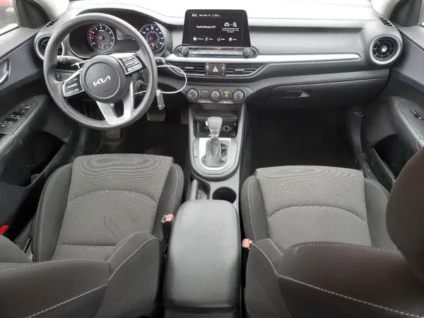 3KPF24AD7NE449560 2022 KIA FORTE - Image 8