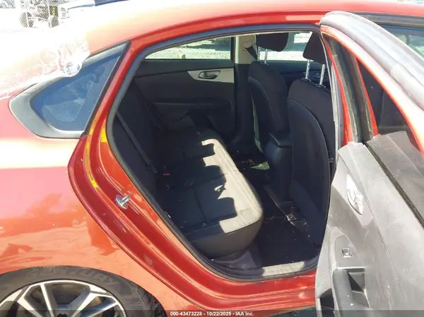 3KPF24AD7NE449980 2022 KIA FORTE - Image 8