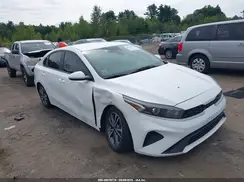 3KPF24AD7NE451910 2022 KIA FORTE
