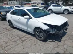 3KPF24AD7NE456234 2022 KIA FORTE