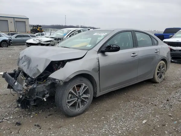 3KPF24AD7NE456685 2022 KIA FORTE - Image 1