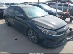 3KPF24AD7NE461062 2022 KIA FORTE