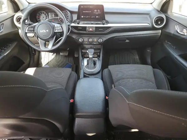 3KPF24AD7NE461515 2022 KIA FORTE - Image 8