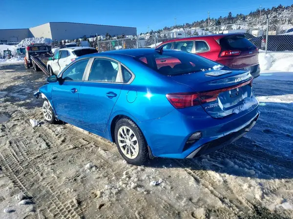 3KPF24AD7NE462423 2022 KIA FORTE - Image 2
