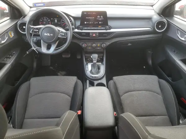 3KPF24AD7NE462728 2022 KIA FORTE - Image 8