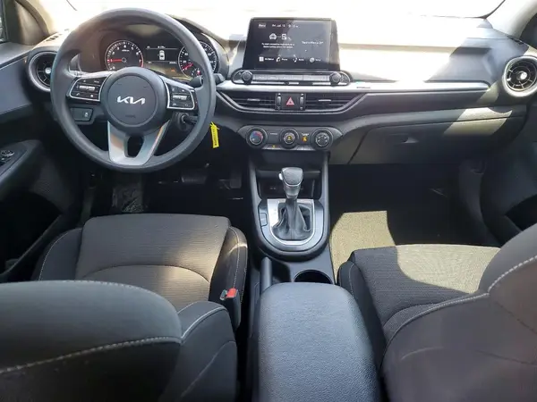 3KPF24AD7NE463541 2022 KIA FORTE - Image 8