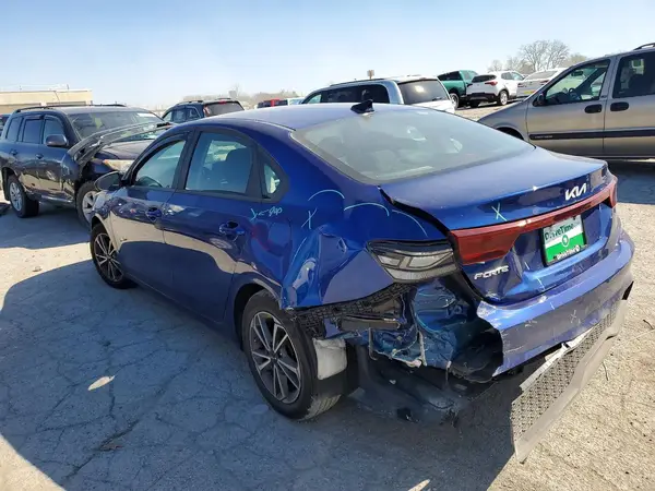 3KPF24AD7NE465791 2022 KIA FORTE - Image 2