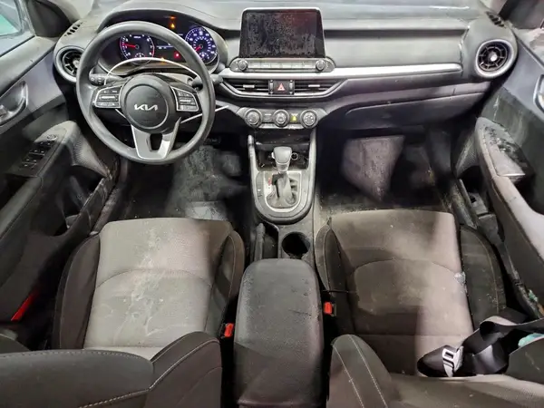 3KPF24AD7NE465872 2022 KIA FORTE - Image 8