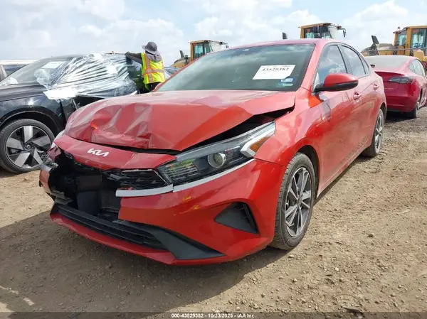 3KPF24AD7NE467458 2022 KIA FORTE - Image 2