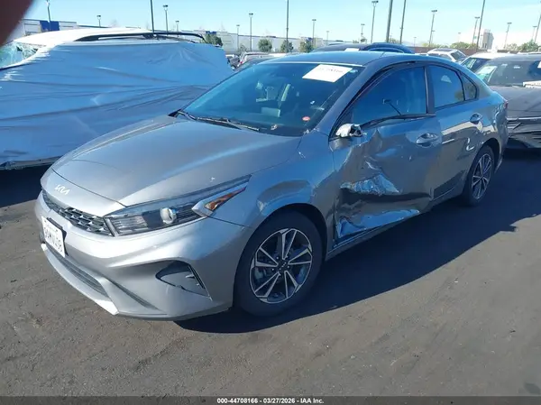 3KPF24AD7NE468481 2022 KIA FORTE - Image 2