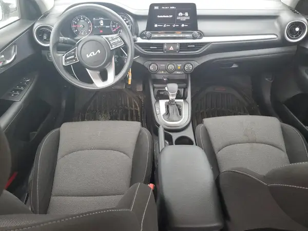 3KPF24AD7NE469016 2022 KIA FORTE - Image 8