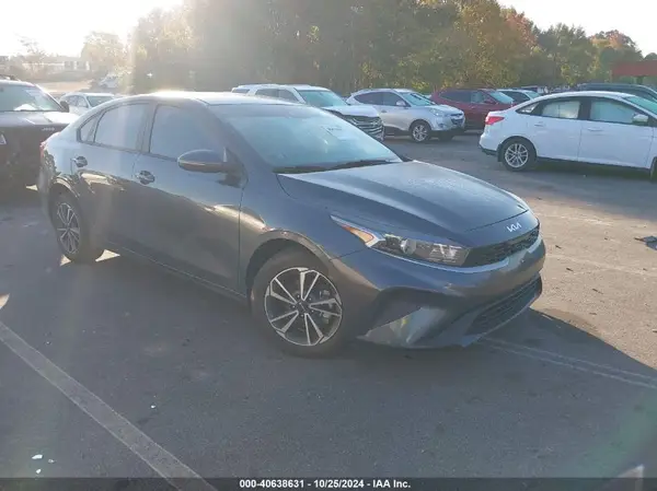 3KPF24AD7NE471929 2022 KIA FORTE - Image 1