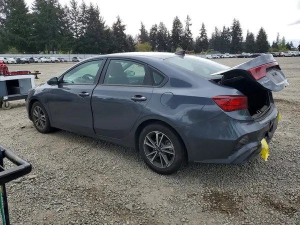 3KPF24AD7NE478511 2022 KIA FORTE - Image 2