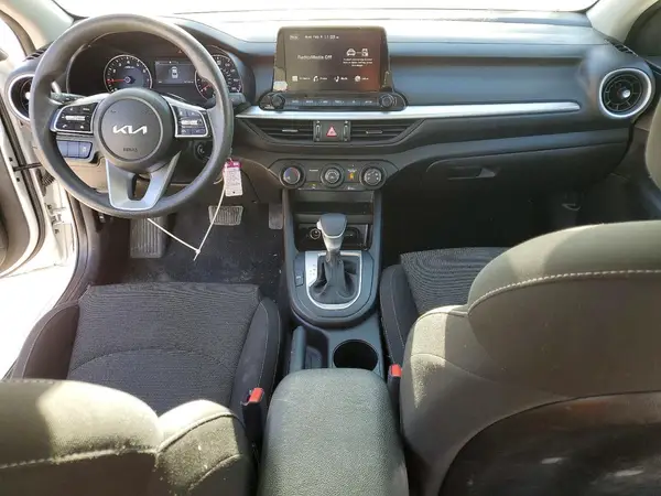3KPF24AD7NE479108 2022 KIA FORTE - Image 8