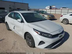 3KPF24AD7NE479402 2022 KIA FORTE