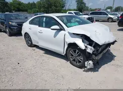 3KPF24AD7NE481389 2022 KIA FORTE