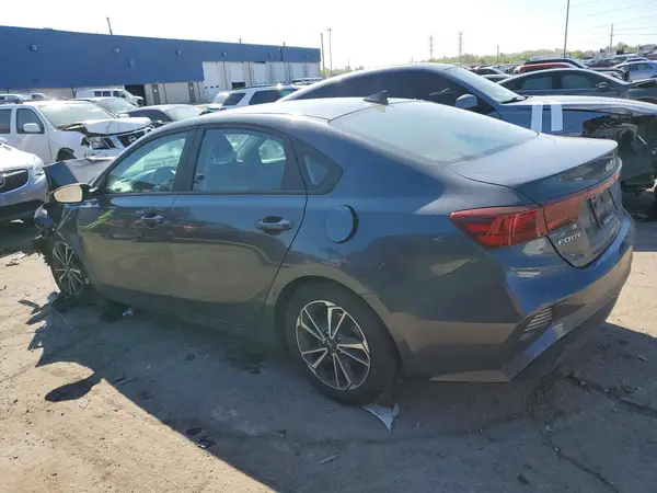 3KPF24AD7NE482347 2022 KIA FORTE - Image 2