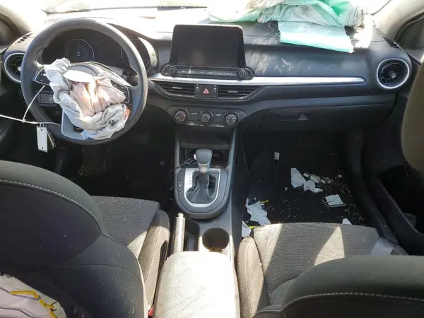 3KPF24AD7NE482347 2022 KIA FORTE - Image 8