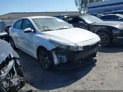 3KPF24AD7NE487564 2022 KIA FORTE
