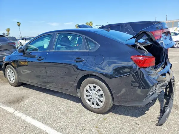 3KPF24AD7NE487659 2022 KIA FORTE - Image 2