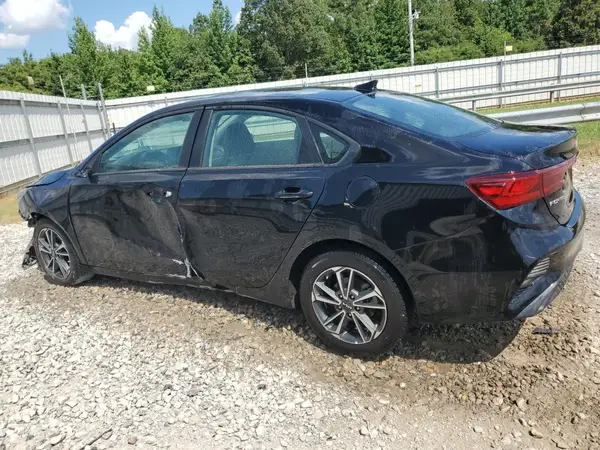 3KPF24AD7NE492084 2022 KIA FORTE - Image 2