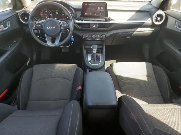 3KPF24AD7NE494109 2022 KIA FORTE - Image 8