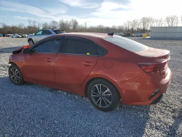 3KPF24AD7NE496510 2022 KIA FORTE - Image 2