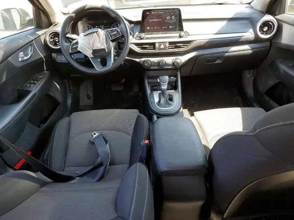 3KPF24AD7NE500491 2022 KIA FORTE - Image 8