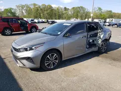 3KPF24AD7NE500555 2022 KIA FORTE