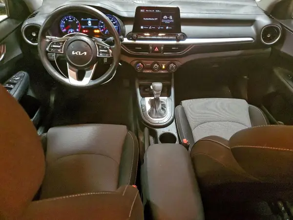 3KPF24AD7NE501253 2022 KIA FORTE - Image 8