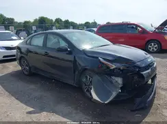 3KPF24AD7NE502483 2022 KIA FORTE