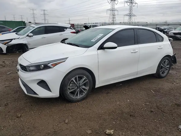 3KPF24AD7NE503049 2022 KIA FORTE - Image 1