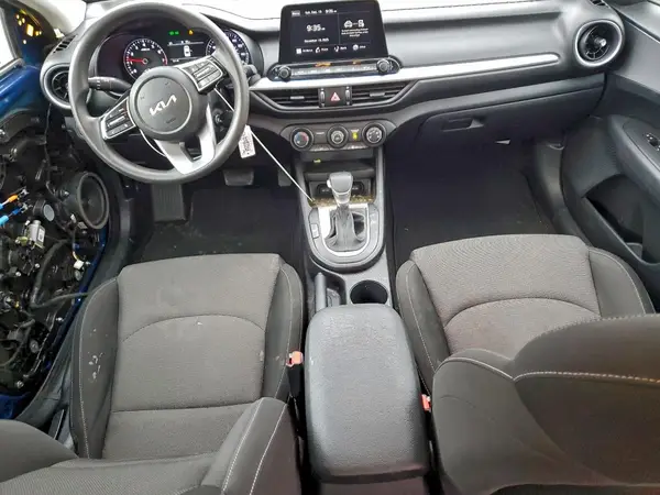 3KPF24AD7PE504432 2023 KIA FORTE - Image 8