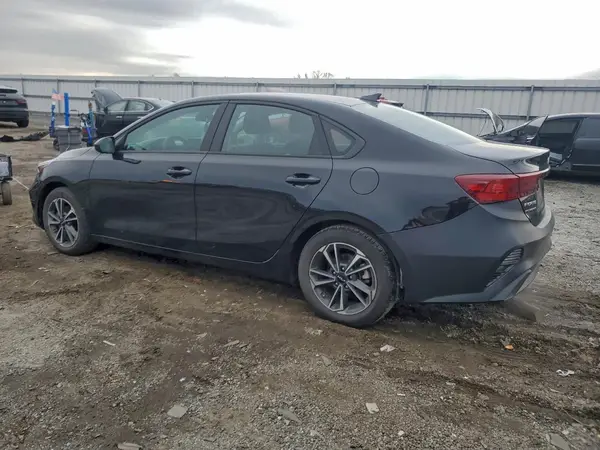 3KPF24AD7PE508044 2023 KIA FORTE - Image 2