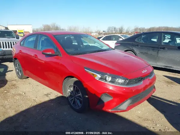 3KPF24AD7PE512952 2023 KIA FORTE - Image 1