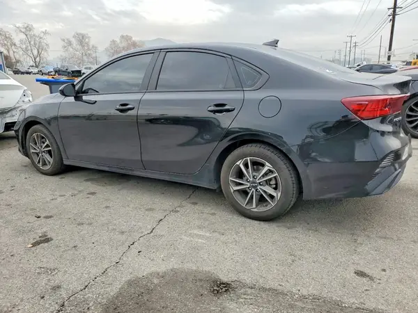 3KPF24AD7PE518010 2023 KIA FORTE - Image 2