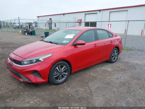 3KPF24AD7PE531825 2023 KIA FORTE - Image 2